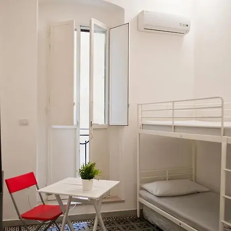 Backpackers 2.0 Μπάρι